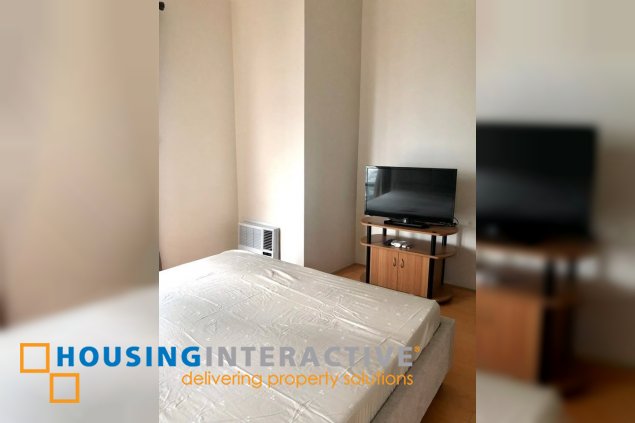 furnished 2br unit with balcony for lease in park west