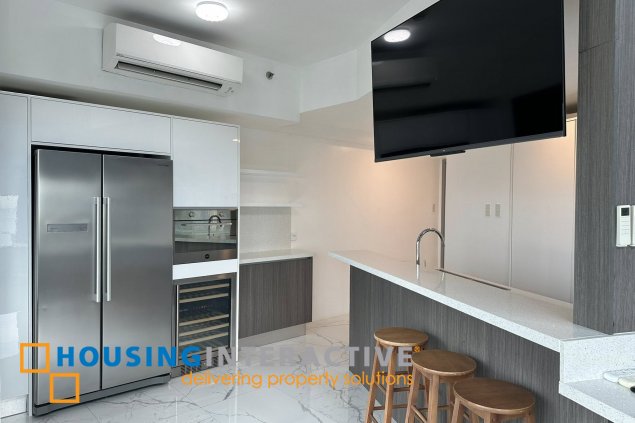 fully furnished 1br unit with parking for lease in one rockwell