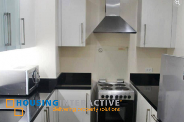 fully furnished 1br unit with balcony and parking for lease in one serendra