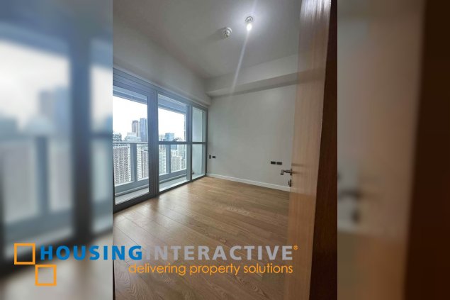 fully furnished 2br unit for lease in the season residences