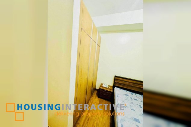 nicely furnished 3br unit with balcony and parking for lease in park avenue