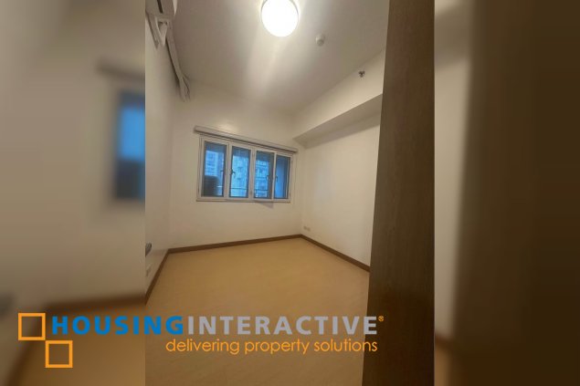 fully furnished 3br unit with parking for lease in central park west