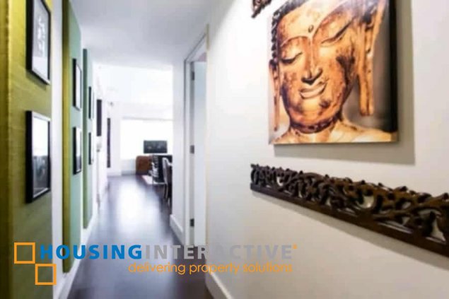 furnished 2br unit with parking for lease in edades tower