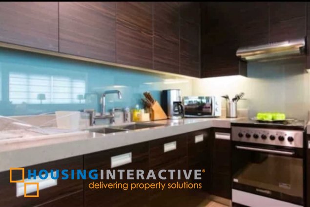furnished 2br unit with parking for lease in edades tower