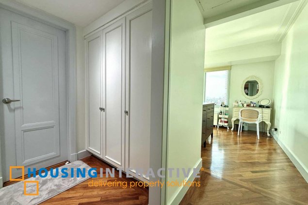 fully furnished 2br unit with parking for lease in amorsolo east