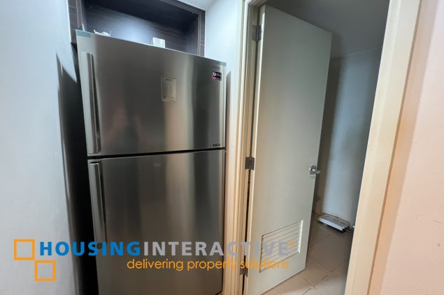 fully furnished 2br unit with parking for lease in edades tower