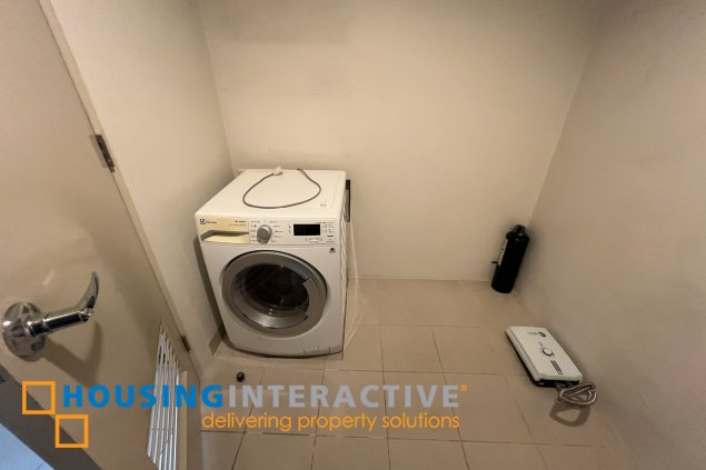 fully furnished 2br unit with parking for lease in edades tower
