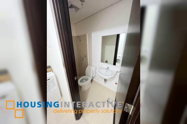 fully furnished 2br unit with parking for lease in garden towers