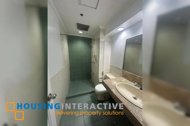 semi-furnished 3br unit with parking for sale in alexandra condominium