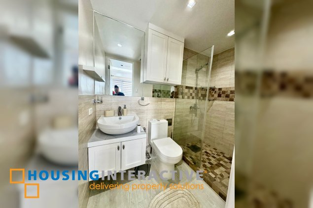 furnished 1br unit with balcony for lease in the infinity tower