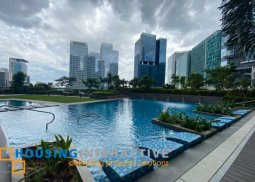 furnished 3br unit for lease in uptown parksuites