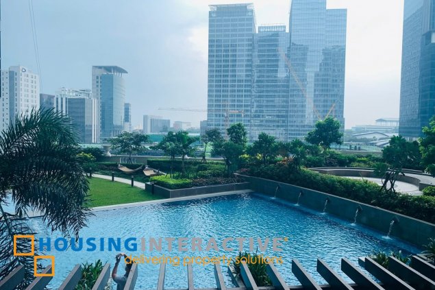 furnished 3br unit for lease in uptown parksuites