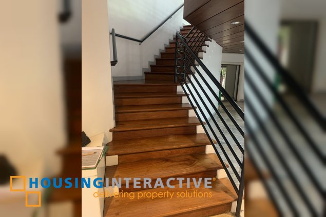 2-storey house for lease in valle verde 1