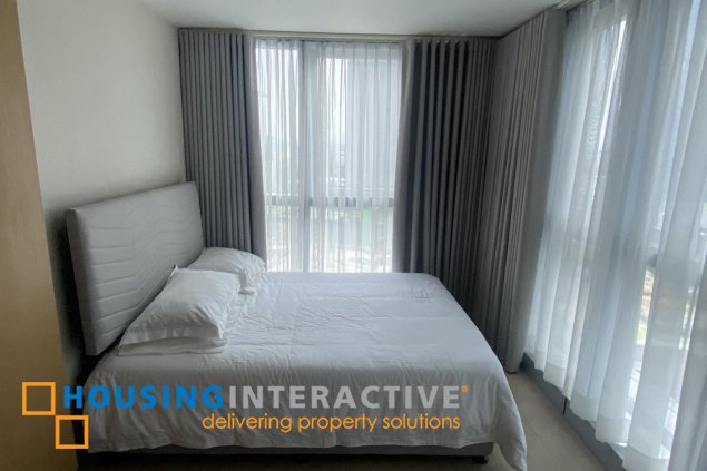 for sale: 3 bedroom condo at uptown parksuites, bgc