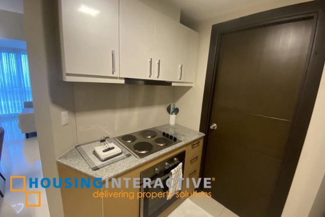 for sale: 3 bedroom condo at uptown parksuites, bgc