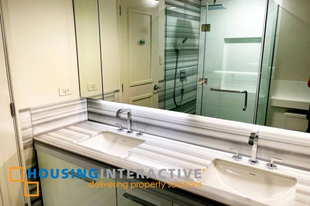 for sale: 3br unit with parking