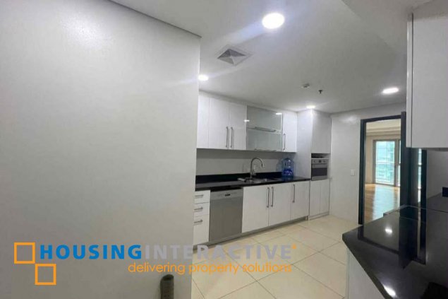 2br unit for sale in one serendra