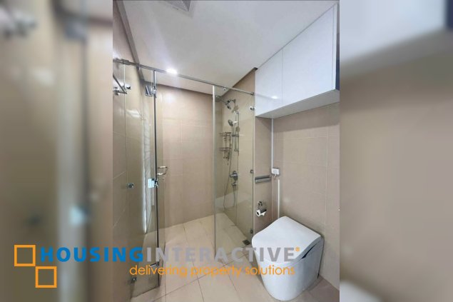 2br unit for sale in one serendra
