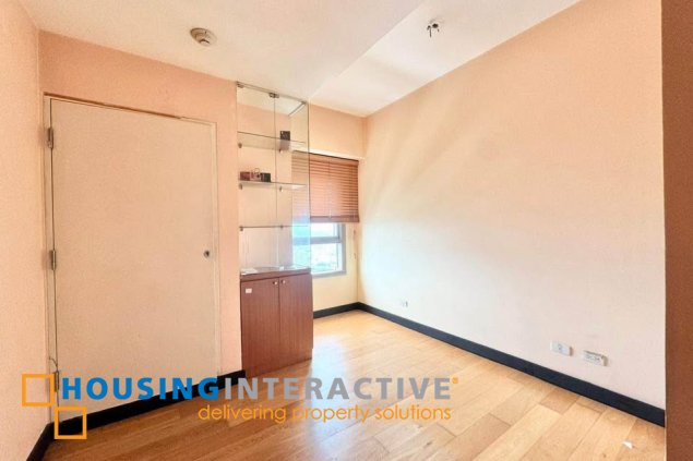 semi-furnished 3br unit with parking for sale in the residences at greenbelt