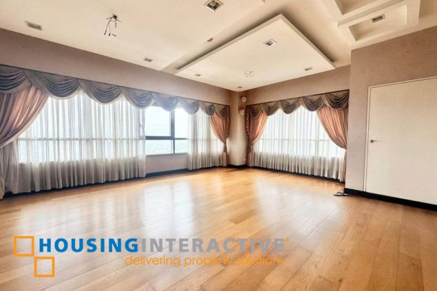 semi-furnished 3br unit with parking for sale in the residences at greenbelt