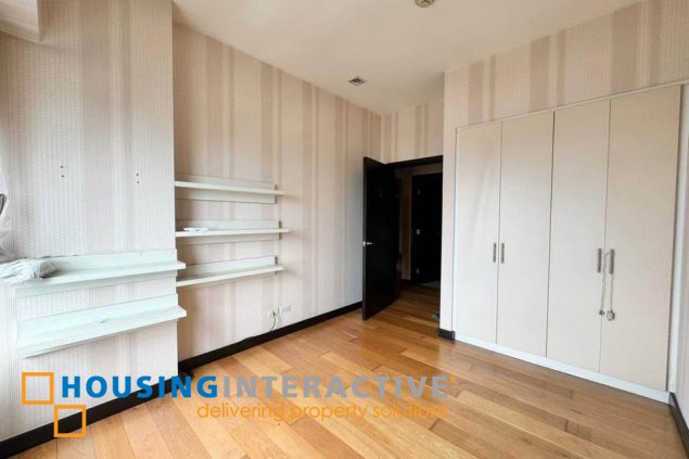 semi-furnished 3br unit with parking for sale in the residences at greenbelt