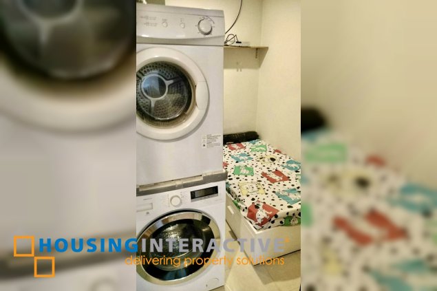 for lease: 3br in one mckinley bgc
