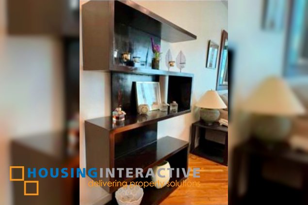 fully furnished 1br unit for lease in amorsolo east