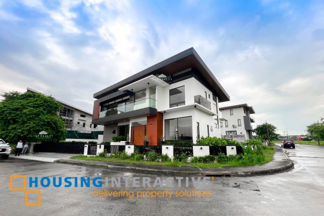 for sale: luxury home in alabang west village