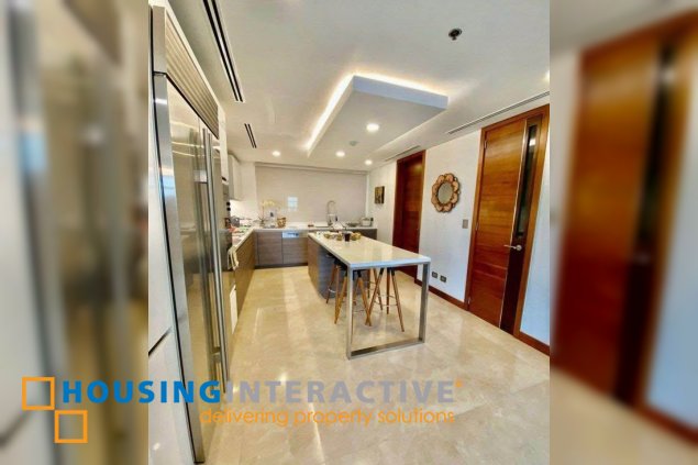 fully furnished 3br unit with parking for sale/lease in two roxas triangle