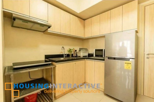 2 bedroom unit for lease/rent in the montane, bgc