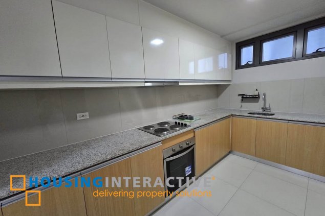 for rent: 2br uptown ritz residence, bgc