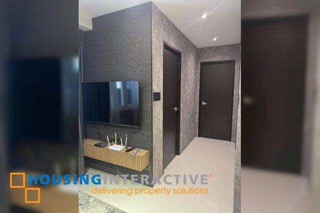 fully furnished 2br unit with parking for lease in park avenue