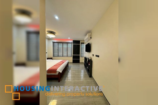 condominium for rent in renaissance 3000