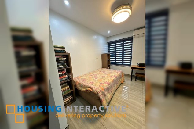 condominium for rent in renaissance 3000