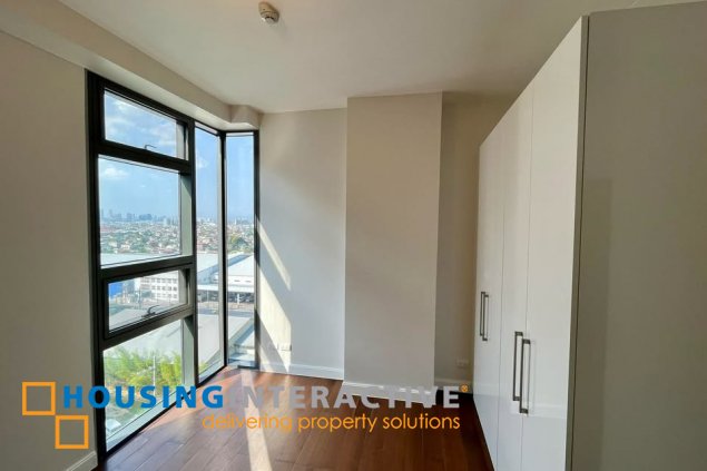 semi-furnished 2br unit with parking for sale in arbor lanes
