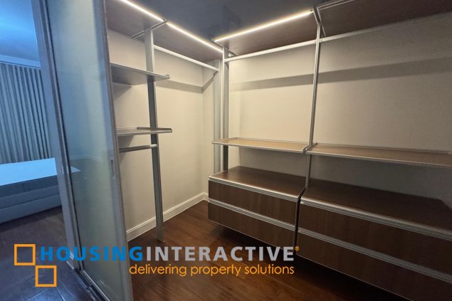 semi-furnished 3br unit with parking for rent in arbor lanes