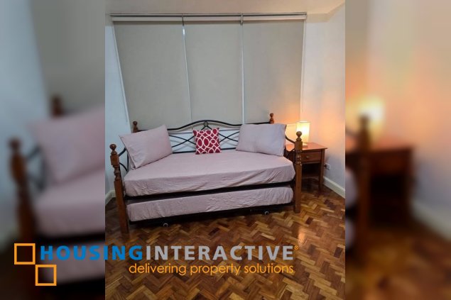 fully furnished 2br unit with parking for lease in regency at salcedo