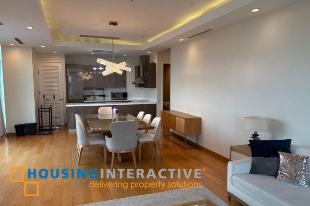 furnished 2br unit with parking for lease in trump tower