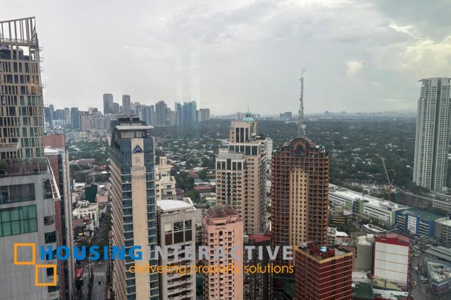 furnished 2br unit with parking for lease in trump tower