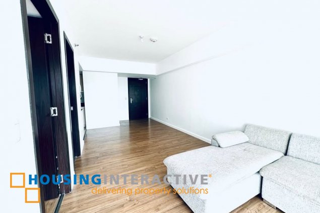 furnished 1br unit with parking for sale in kroma tower