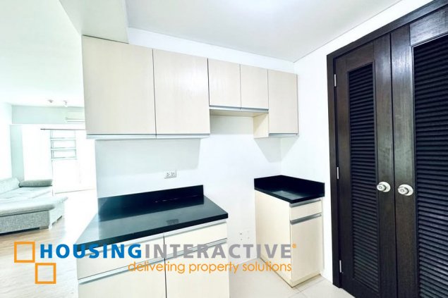 furnished 1br unit with parking for sale in kroma tower