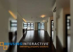 2br unit with parking for sale in garden towers