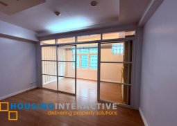 studio unit with parking for sale in two serendra