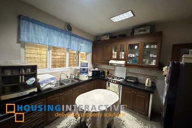 for sale: bungalow house in bel-air 2 makati