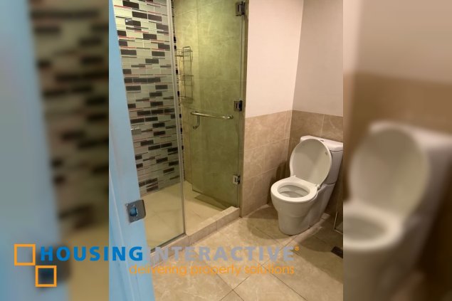 furnished 2br unit with balcony and parking for lease in edades tower