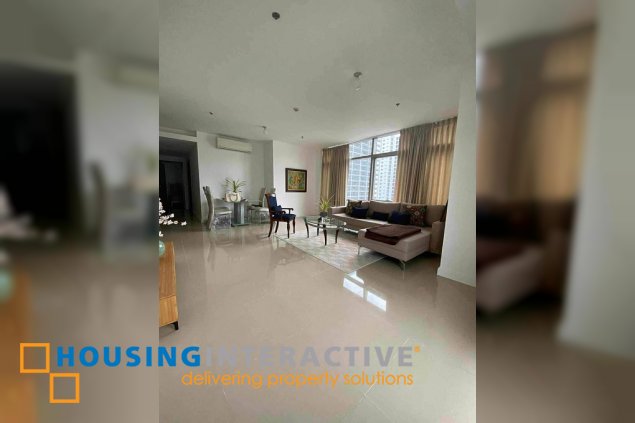 fully furnished 2br unit with parking for lease in west gallery place