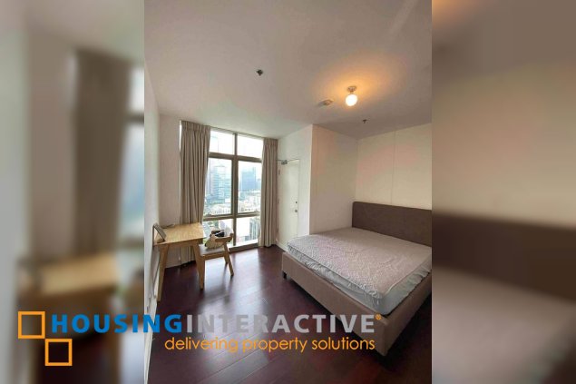 fully furnished 2br unit with parking for lease in west gallery place
