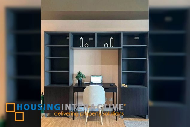 fully furnished 1br unit for lease in park triangle residences