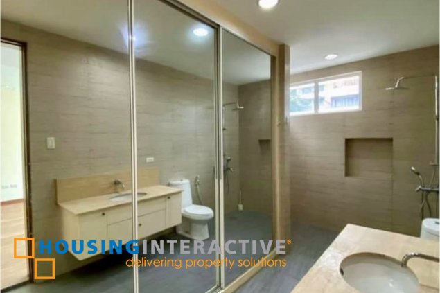 4br townhouse for lease in mahogany place 2, acacia estate