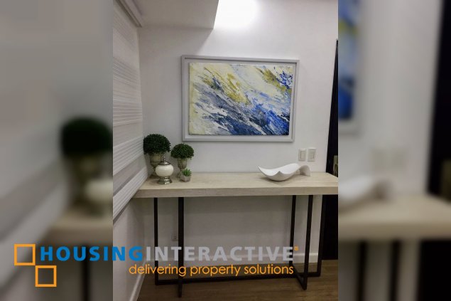 fully furnished 1br unit with balcony for sale in one maridien